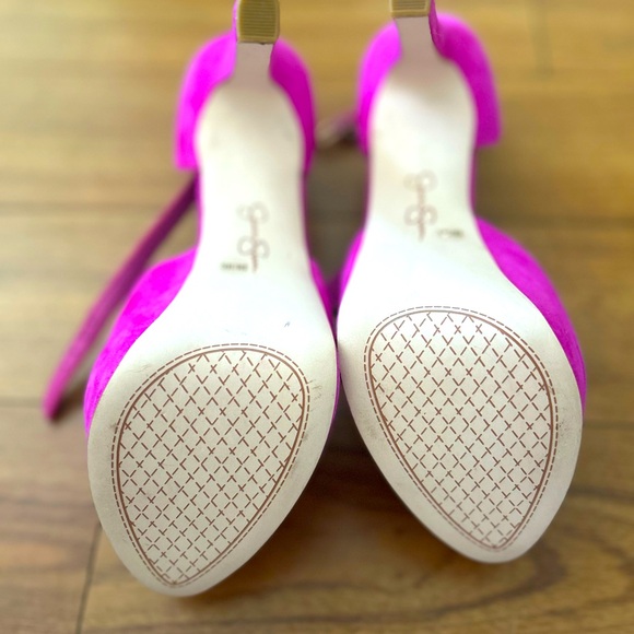 Size 8.0 but fits 8.5 Hot Pink Suede 4inch Jessica Simpson Heels. - Picture 6 of 7